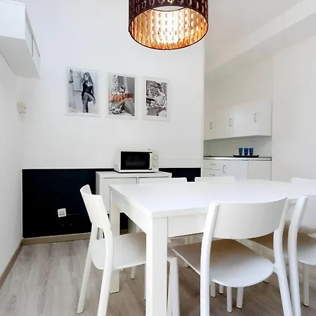 Mercede Apartment Rom